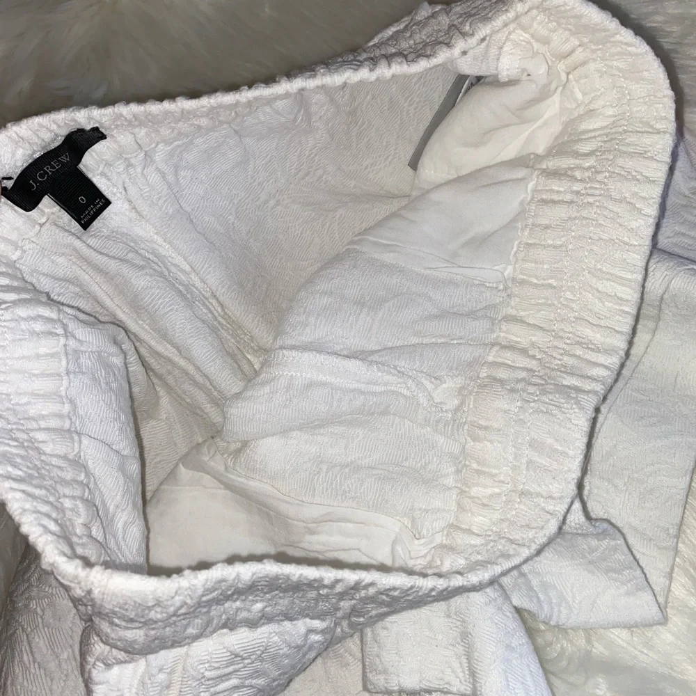 J.Crew size 0 white patterned plush soft shorts